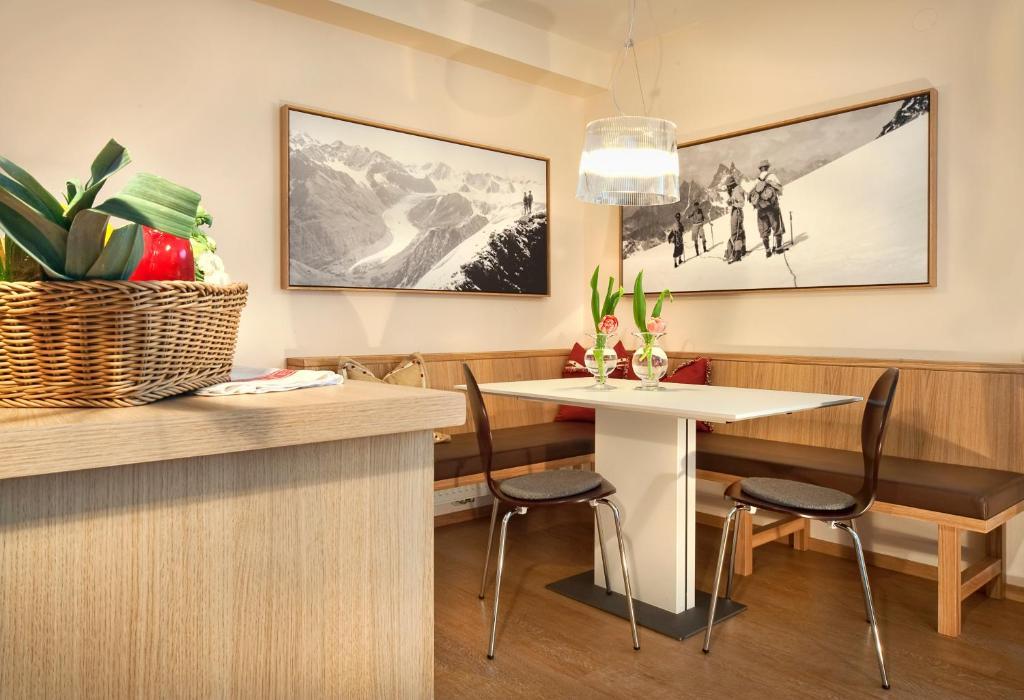 مايرهوفن فندق Appartement Neuhaus الغرفة الصورة