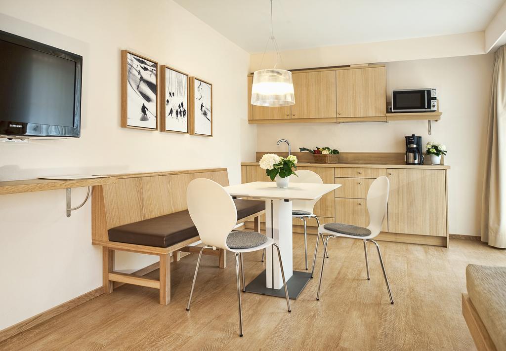مايرهوفن فندق Appartement Neuhaus الغرفة الصورة